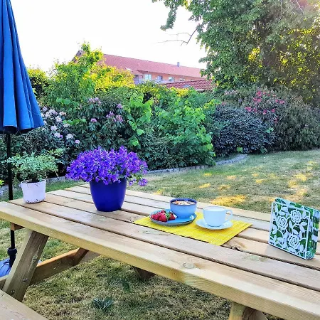 Tango Garden Holiday Homes Guest house